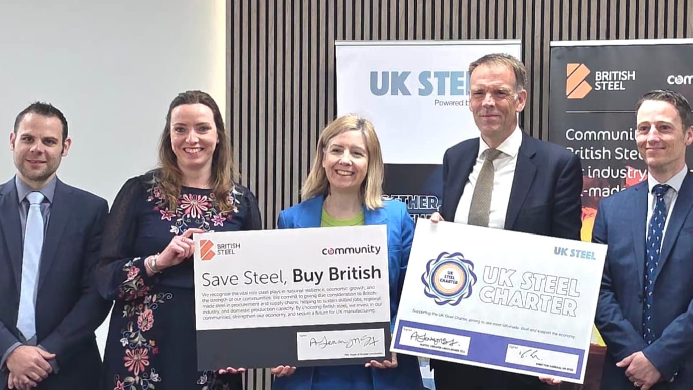 In addition to signing the Steel Charter, Mayor Jenkyns also endorsed the Save Steel Buy British campaign – a joint initiative by British Steel and the Community trade union calling on UK industry to back British steelmakers and use home-made steel.