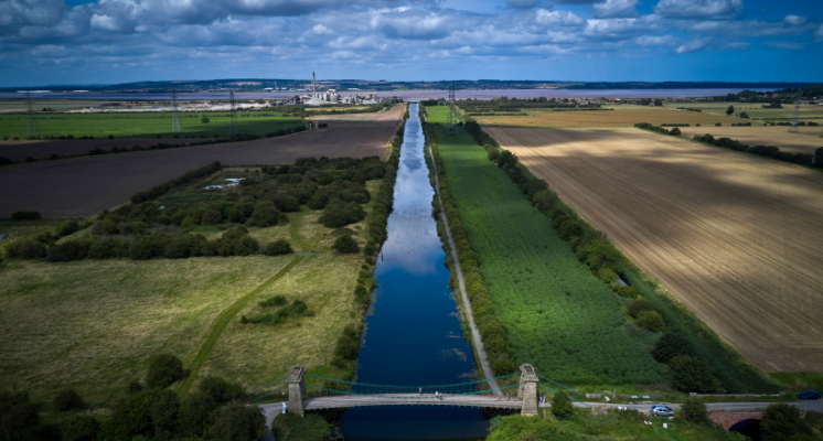 Drone footage following the estuary to the humber